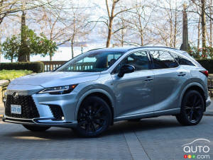 2023 Lexus RX500h Review: Hybrid to the MAX